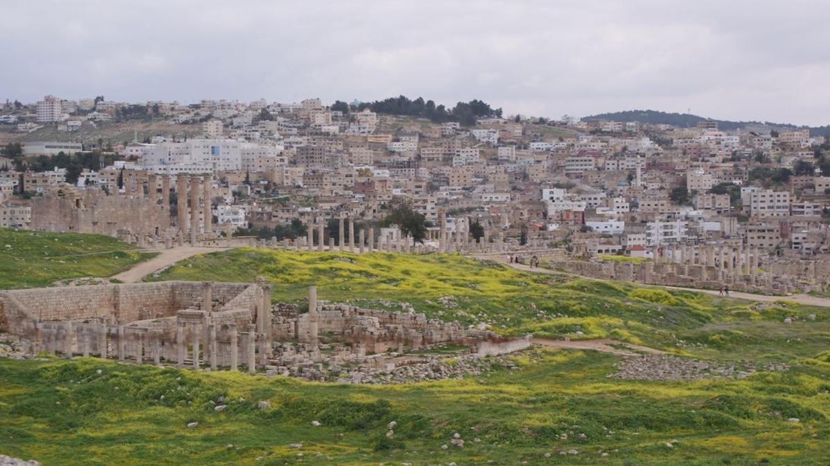 مبيت وإفطار جرش Full Panorama Jerash المظهر الخارجي الصورة