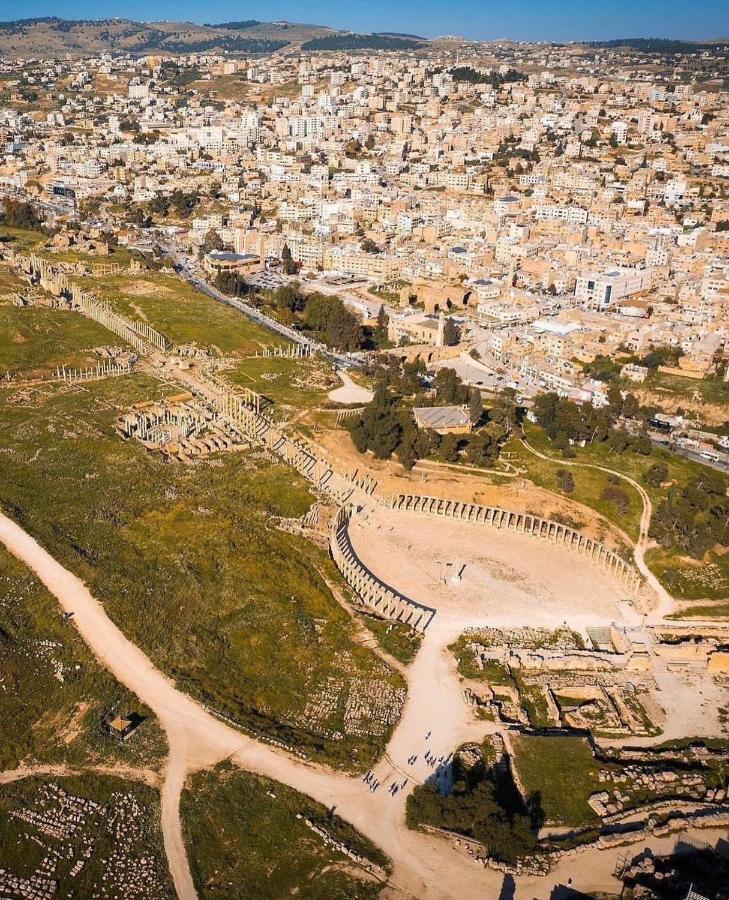 مبيت وإفطار جرش Full Panorama Jerash المظهر الخارجي الصورة